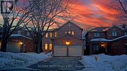 31 MULHOLLAND DRIVE Vaughan, ON L4J 7T7