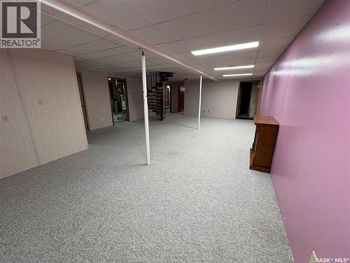 505 March Avenue E, Langenburg, SK - Indoor