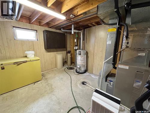 505 March Avenue E, Langenburg, SK - Indoor Photo Showing Basement