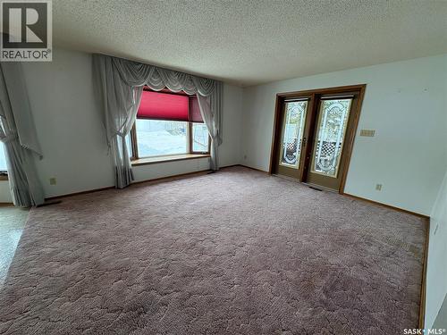 505 March Avenue E, Langenburg, SK - Indoor Photo Showing Other Room