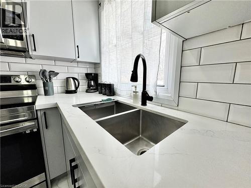 138 Jansen Avenue, Kitchener, ON - Indoor Photo Showing Kitchen With Double Sink