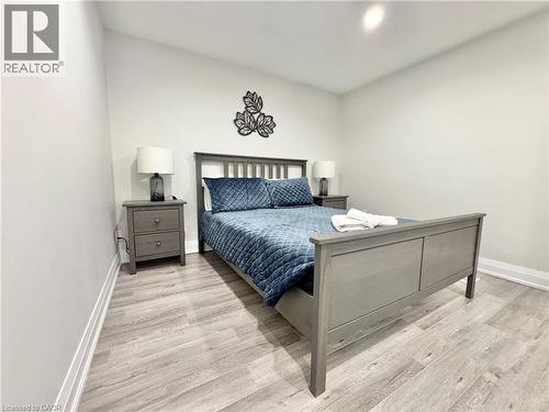 138 Jansen Avenue, Kitchener, ON - Indoor Photo Showing Bedroom