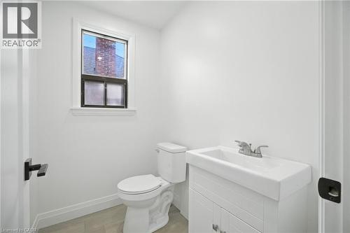 1583 Main Street E, Hamilton, ON 