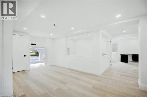 1583 Main Street E, Hamilton, ON 