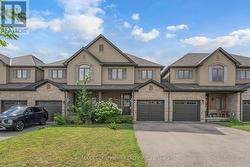 72 DODMAN CRESCENT  Hamilton, ON L9G 0G6