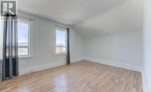 11 Simcoe Street, Cambridge, ON - Indoor Photo Showing Other Room