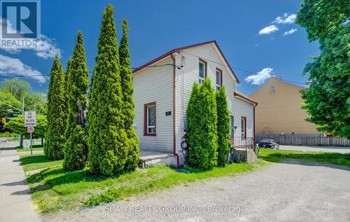 11 SIMCOE STREET  Cambridge, ON N1R 1N7