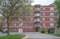 402 - 626 FIRST STREET  London East (East H), ON N5V 2A2