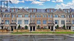 3879B BLOOR STREET W  Toronto, ON M9B 0B7