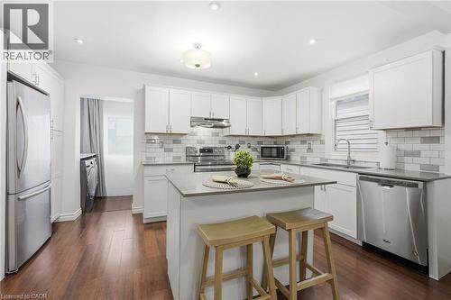 44 Whitfield Avenue, Hamilton, ON - Indoor Photo Showing Kitchen With Upgraded Kitchen