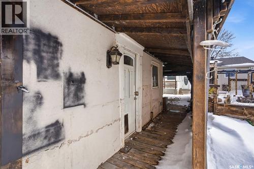 960 Mccarthy Boulevard, Regina, SK - Outdoor