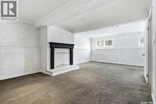 960 Mccarthy Boulevard, Regina, SK - Indoor Photo Showing Other Room