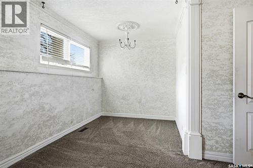 960 Mccarthy Boulevard, Regina, SK - Indoor Photo Showing Other Room