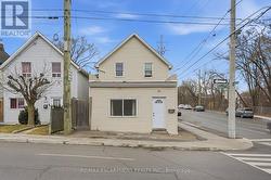 BACHELOR - 237 QUEEN STREET N  Hamilton, ON L8R 2W2