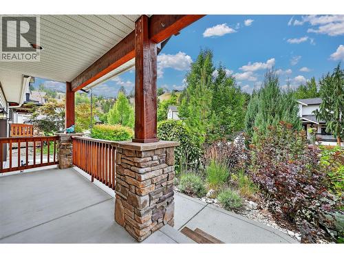 982 Paret Crescent, Kelowna, BC - Outdoor