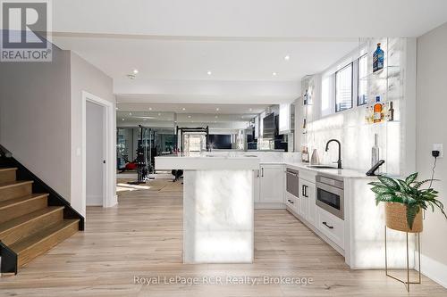 1 Windrose Valley Boulevard, Clearview, ON - Indoor