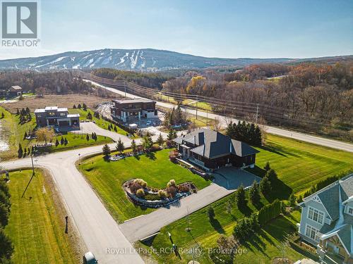 1 Windrose Valley Boulevard, Clearview, ON - Outdoor With View