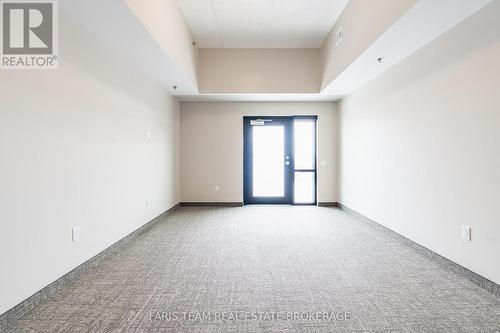 A2 - 301 Junction Road, Clearview, ON - Indoor Photo Showing Other Room