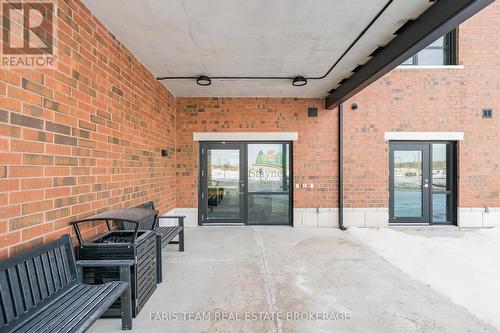 A2 - 301 Junction Road, Clearview, ON - Outdoor With Exterior