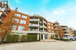 125 WILSON Street W Unit# 214  Ancaster, ON L9G 0B3