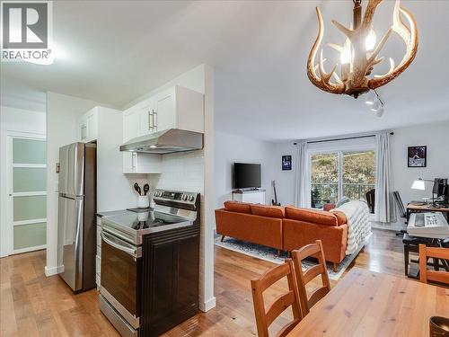 1611 Nickleplate Road Unit# 404  Rossland, BC V0G 1Y0