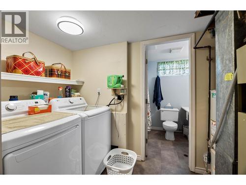 800 Valhalla Drive Unit# 3, Kamloops, BC - Indoor Photo Showing Laundry Room