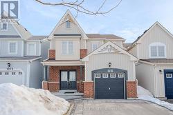 1276 ASHGROVE CRESCENT  Oshawa, ON L1K 3A6
