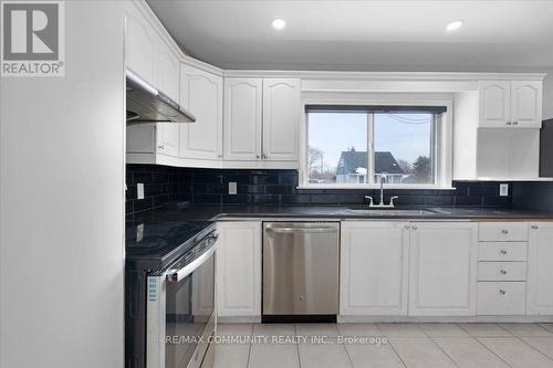 83 Exeter Road, Ajax, ON - Indoor Photo Showing Kitchen