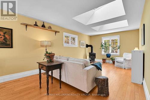 Main Floor - Family Room - 9 Rock Avenue, Ottawa, ON - Indoor