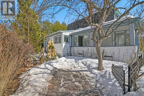 Parking - 9 Rock Avenue, Ottawa, ON - Outdoor