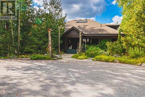 538 Rishor Avenue, Douro-Dummer, ON - Outdoor