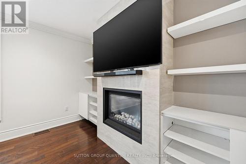 383 Cosburn Crescent, Burlington, ON - Indoor With Fireplace
