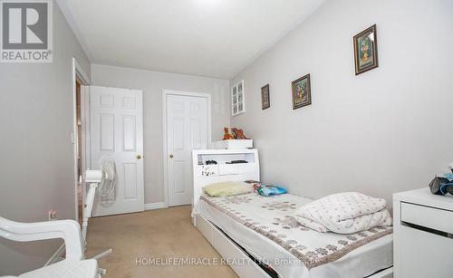 29 Dewridge Court, Brampton, ON - Indoor Photo Showing Bedroom