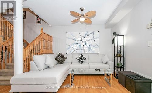 29 Dewridge Court, Brampton, ON - Indoor Photo Showing Living Room