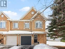 2229 BROCKSTONE CRESCENT  Ottawa, ON K4A 4V5
