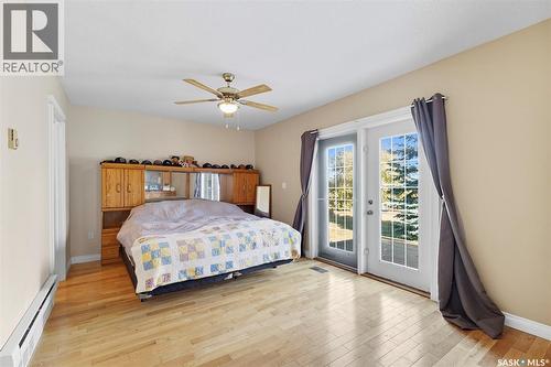 122 Main Street, Radisson, SK - Indoor Photo Showing Bedroom