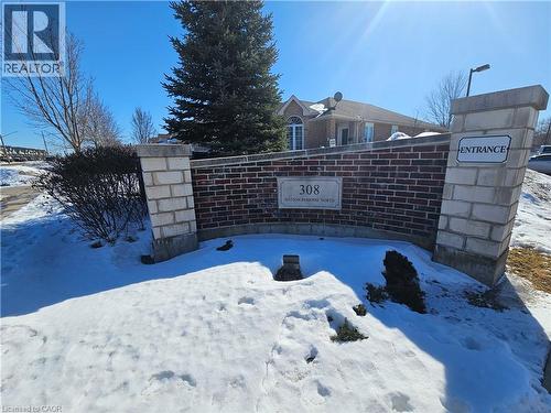 308 Watson Parkway N Unit# 102, Guelph, ON - Outdoor