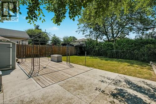 111 Castlefield Drive, Hamilton, ON - Outdoor