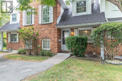 74 - 129 Victoria Road N, Guelph (Grange Road), ON - Outdoor With Facade