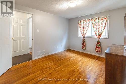 74 - 129 Victoria Road N, Guelph (Grange Road), ON - Indoor Photo Showing Other Room