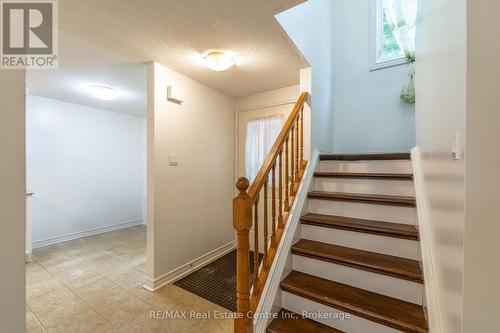 74 - 129 Victoria Road N, Guelph (Grange Road), ON - Indoor Photo Showing Other Room