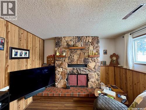 721 6Th Avenue, Rosthern, SK - Indoor Photo Showing Other Room