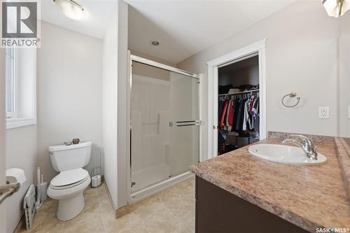 1415 Paton Crescent, Saskatoon, SK - Indoor Photo Showing Bathroom
