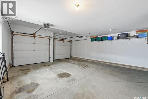 1415 Paton Crescent, Saskatoon, SK - Indoor Photo Showing Garage