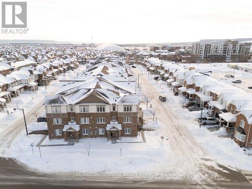 1133 Duignan Crescent, Milton, ON - Outdoor