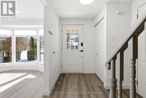 16 Thornbush Crescent, Waterloo, ON - Indoor Photo Showing Other Room