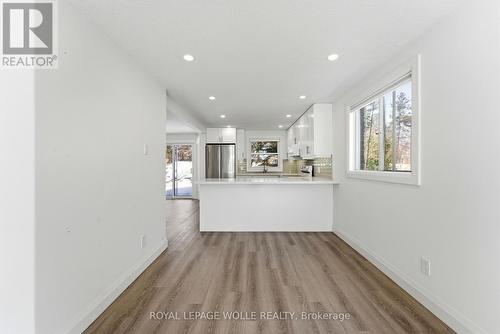 16 Thornbush Crescent, Waterloo, ON - Indoor Photo Showing Other Room