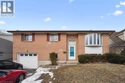 668 EDINBURGH Road S  Guelph, ON N1G 4H8