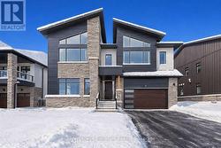 126 DOROTHY DRIVE  Blue Mountains, ON N0H 1J0