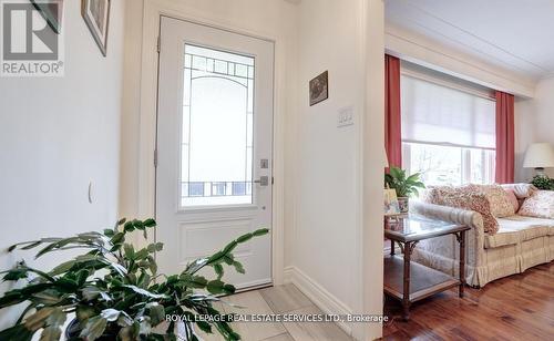 163 Bendamere Avenue, Hamilton, ON - Indoor